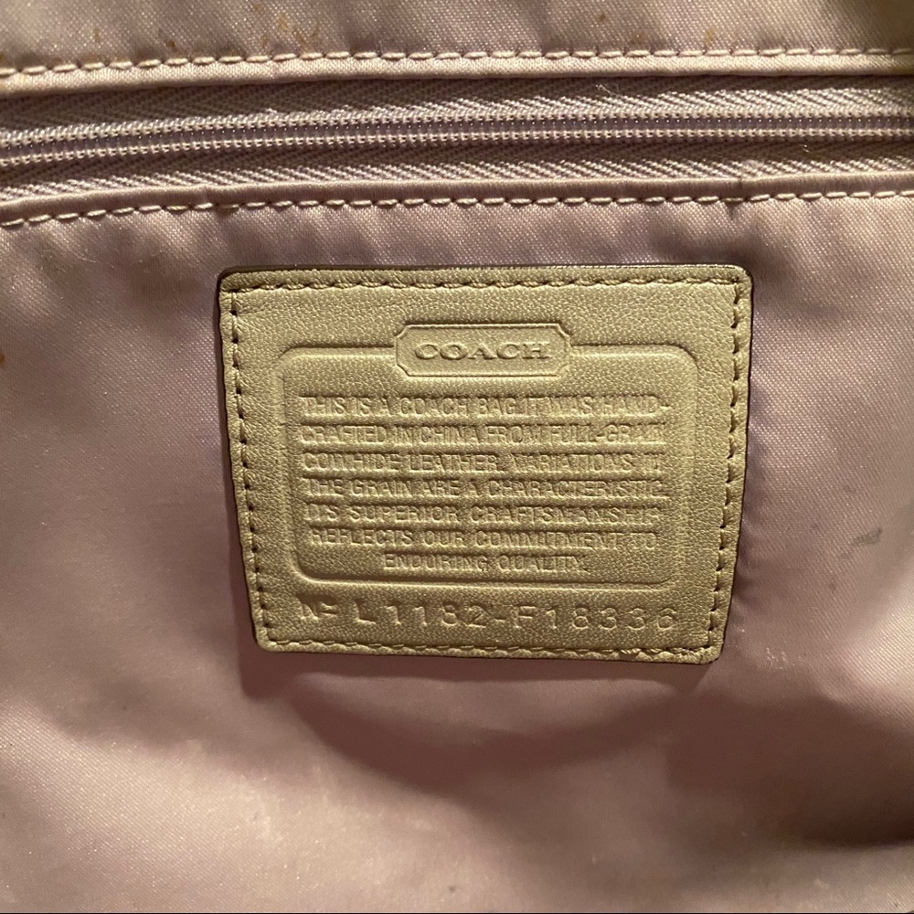 Authentic Coach tote - Picture 3 of 3